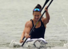 皮划艇运动员的肌肉很强壮，练背不可或缺的杠铃划船源自皮划艇！