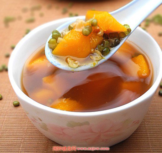 夏季利尿美食绿豆南瓜汤的做法讲解